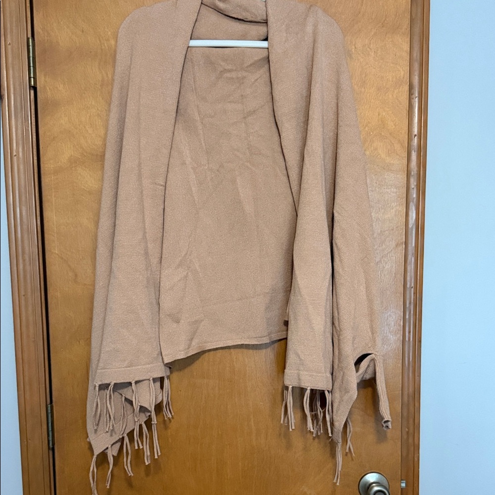 MudPue Tan/Camel Fringed Women's Sweater
